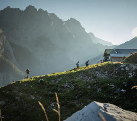 2 - tvb-st--johann-in-tirol-sommer-wandern-am-feld
